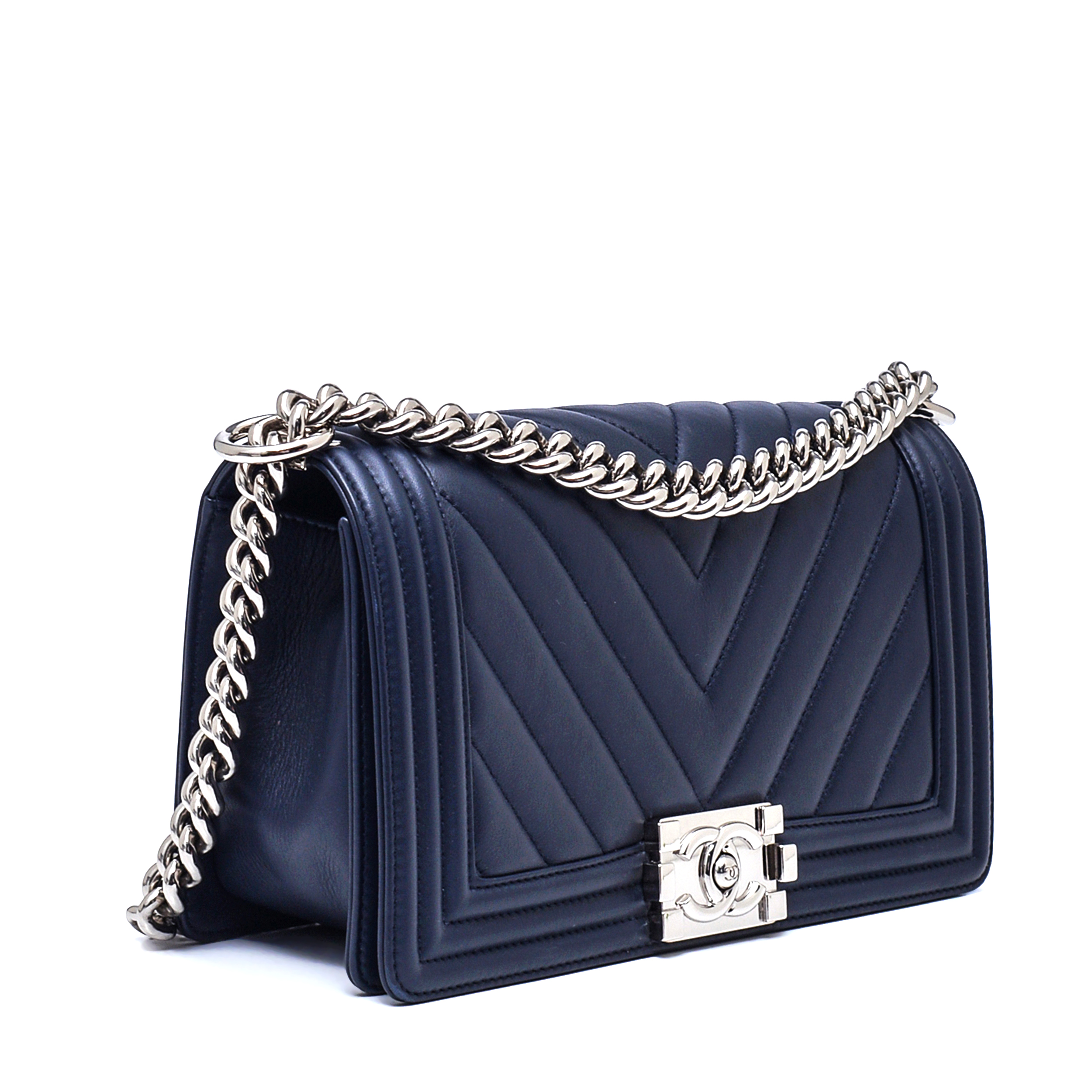 Chanel - Navy Blue Chevron Lambskin Leather Medium Le Boy Bag